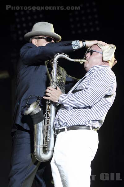 MADNESS - 2010-09-11 - LA COURNEUVE - Parc Departemental - Grande Scene - Graham McPherson - Lee Jay Thompson